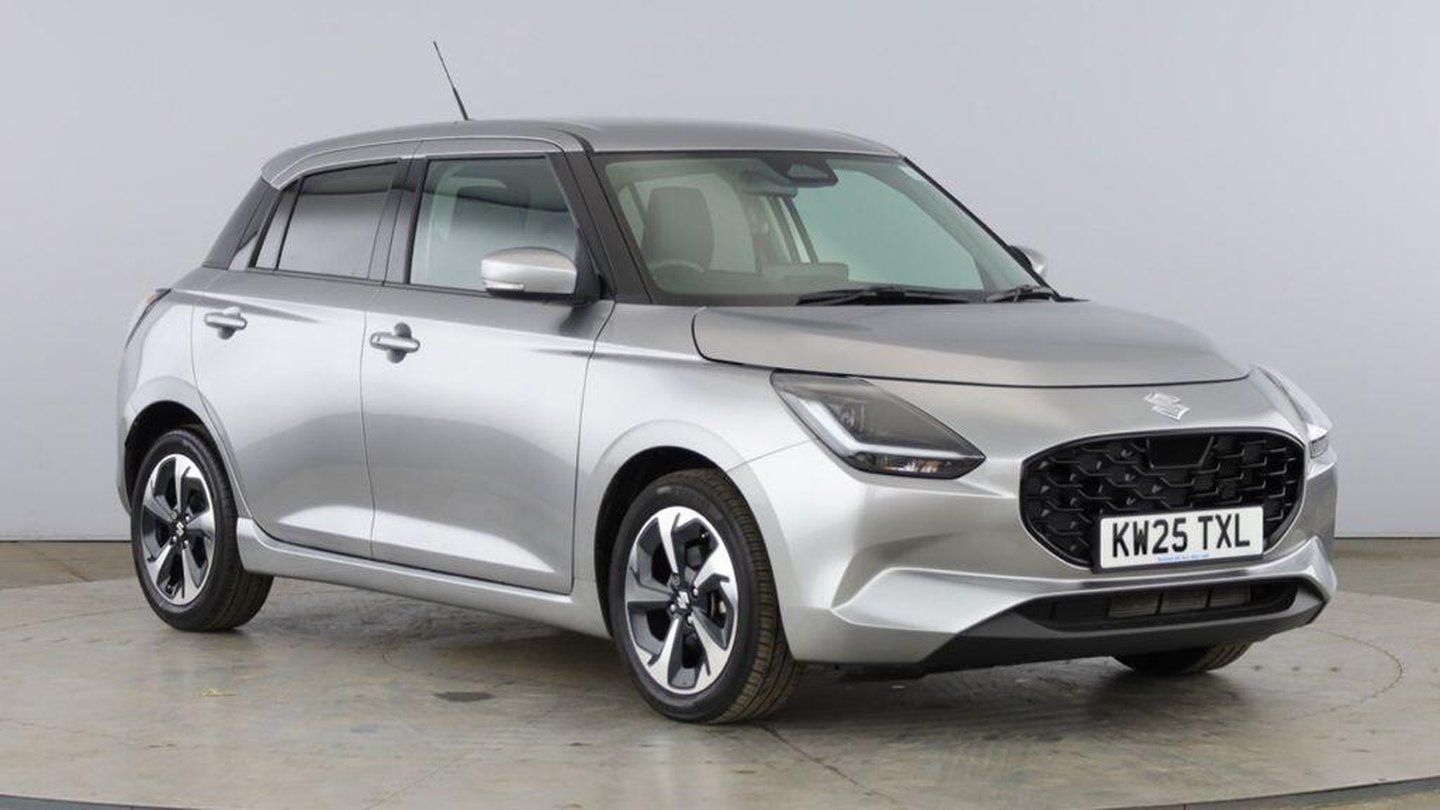 2025 Suzuki Swift ULTRA, photo 1