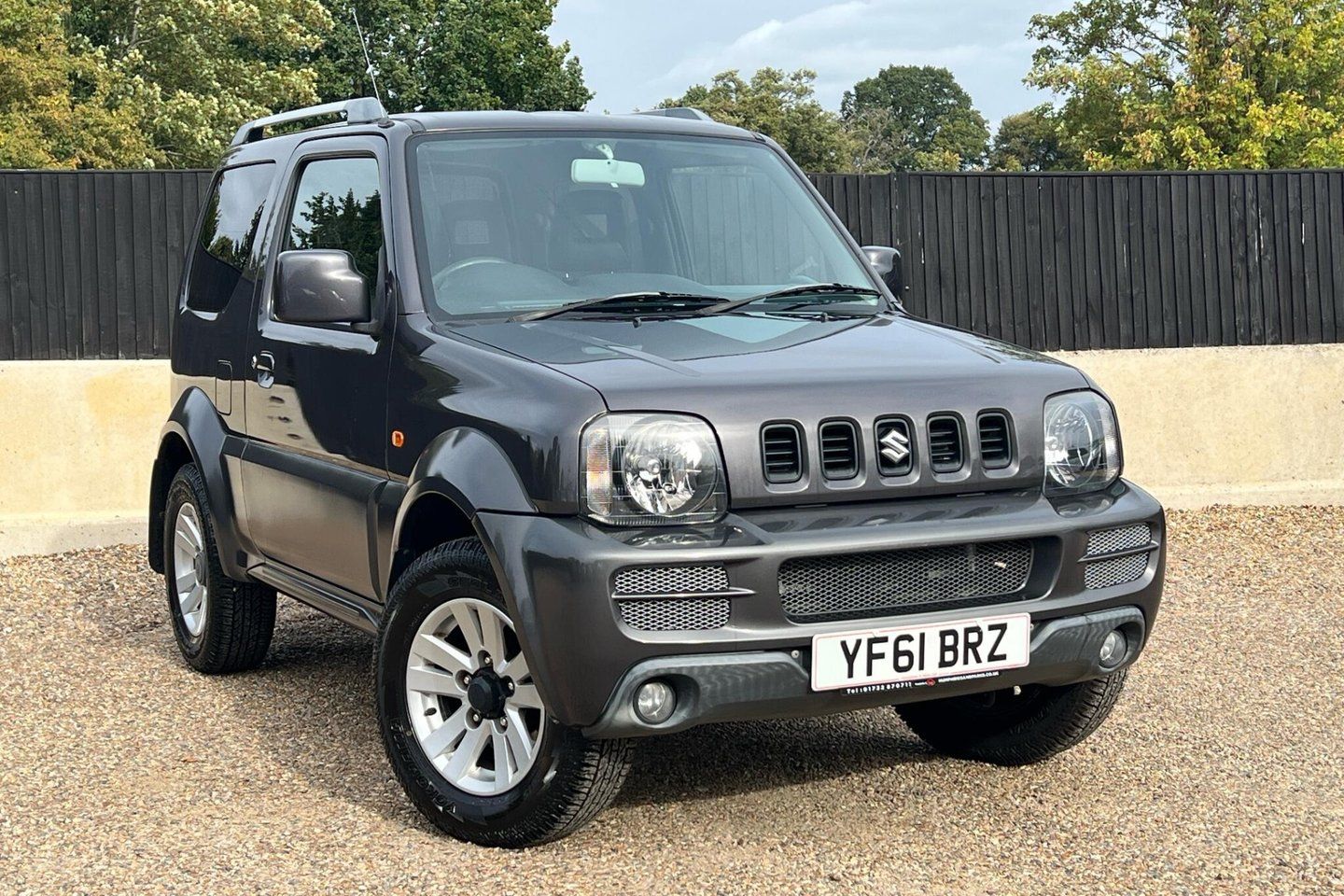 2011 Suzuki Jimny SZ4, photo 1