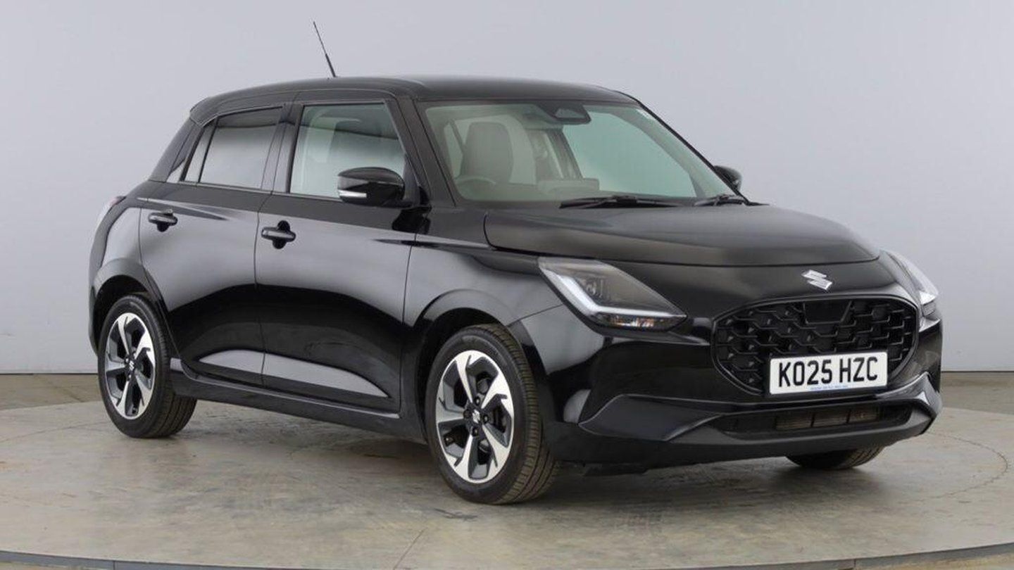 2025 Suzuki Swift ULTRA, photo 1